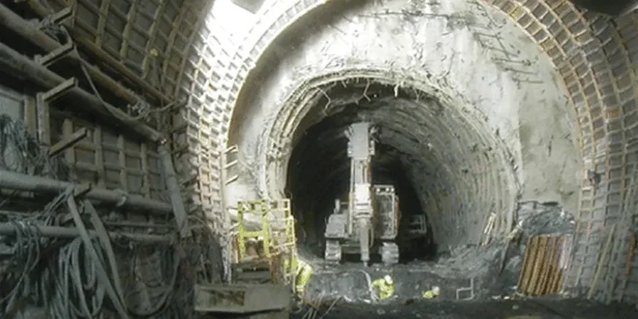Analyse géotechnique pour tunnels en sols mous à Lille